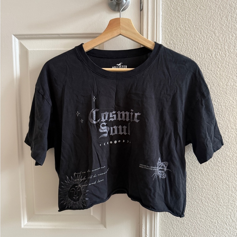 graphic cropped tee